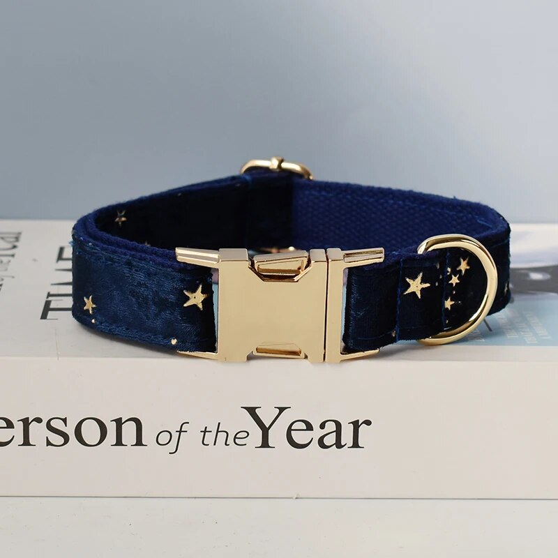 Gepersonaliseerde hondenhalsband donker blauw met sterretjes